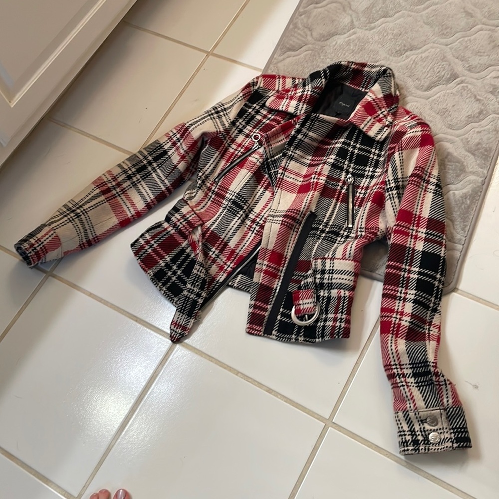 Plaid crop jacket
